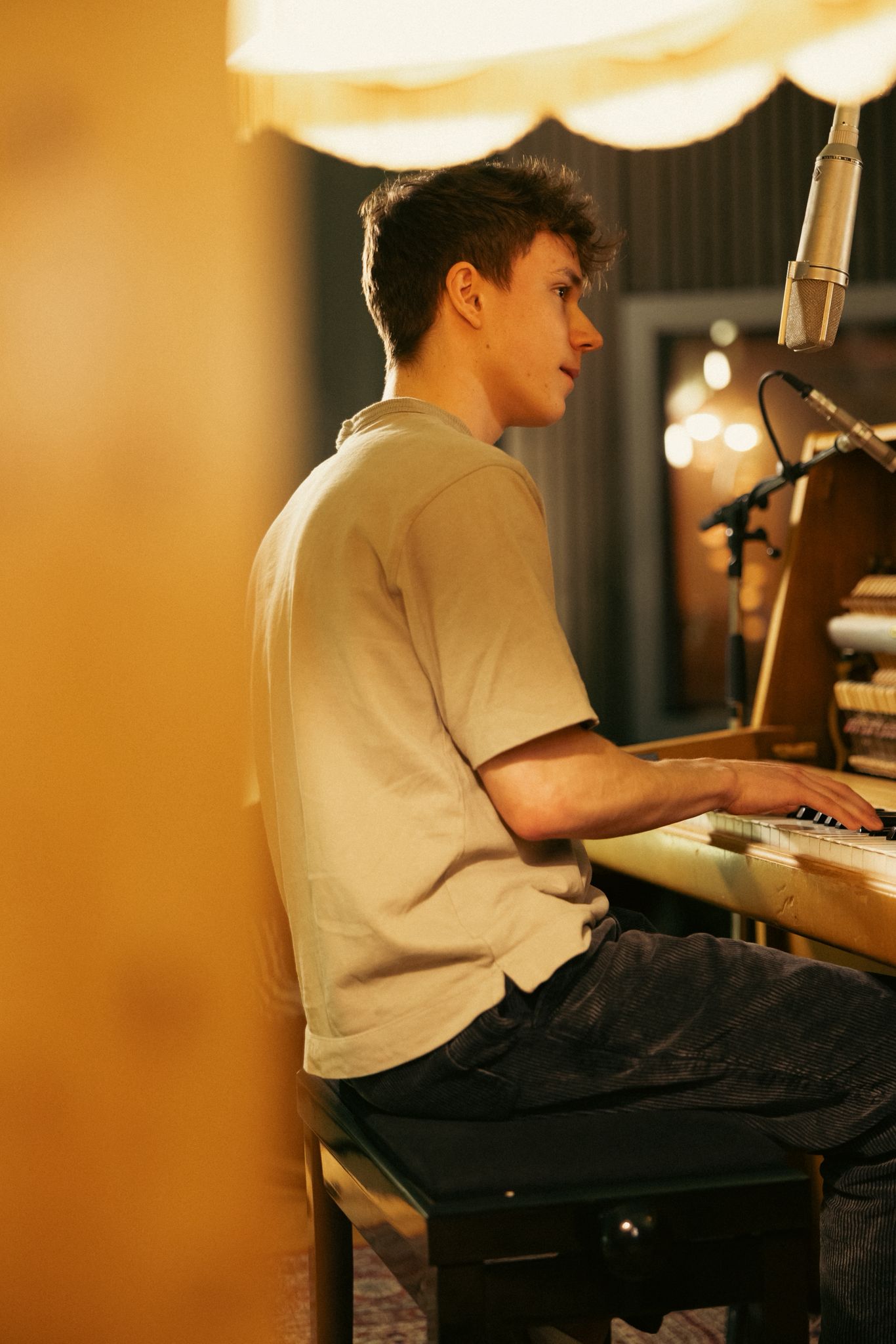 Portrait of Peter Thüring, producer and audio engineer